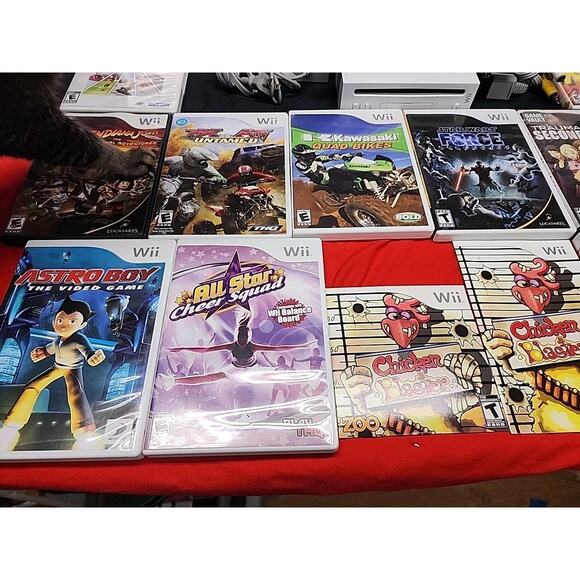 Wii Console RVL-001 With 20 Games Wii Sports, Super Paper Mario, Indiana Jones - Picture 3 of 5